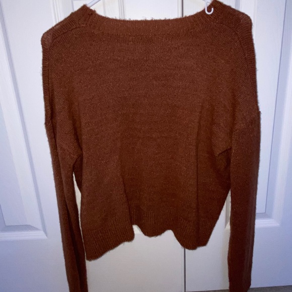 Forever 21 Rust Sweater - Picture 2 of 3